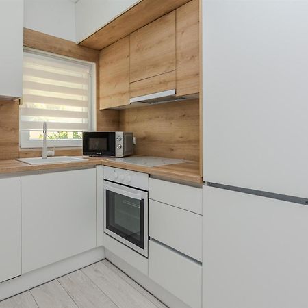 Apartments Lucica Vir Zewnętrze zdjęcie