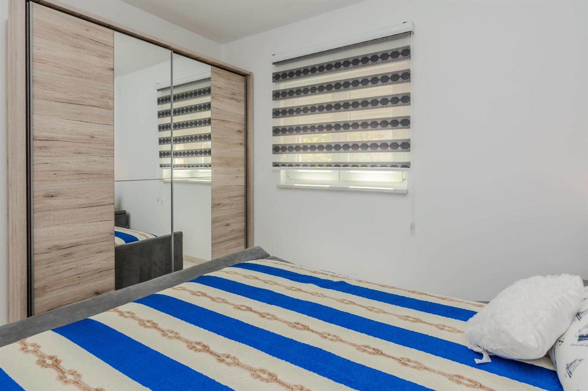 Apartments Lucica Vir Zewnętrze zdjęcie