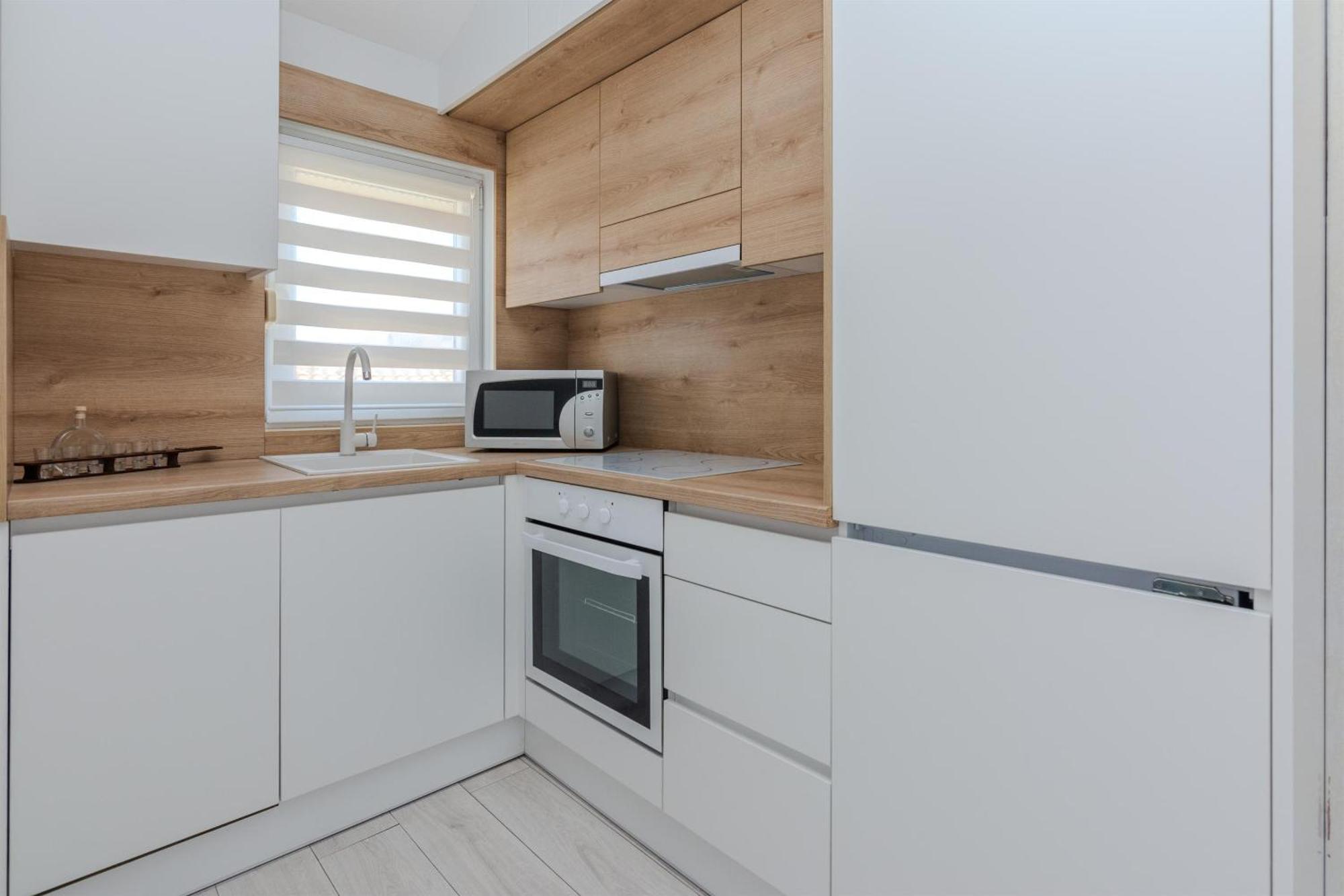 Apartments Lucica Vir Zewnętrze zdjęcie