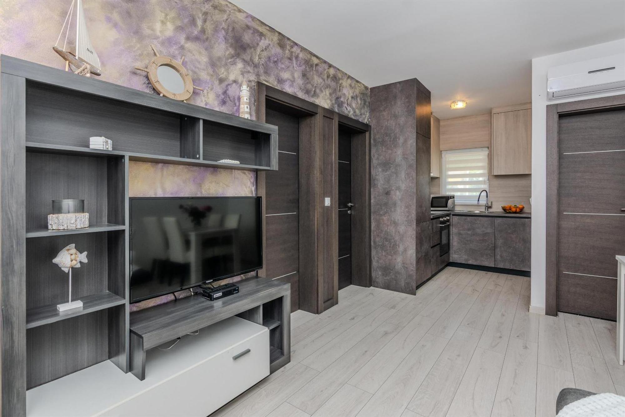 Apartments Lucica Vir Zewnętrze zdjęcie