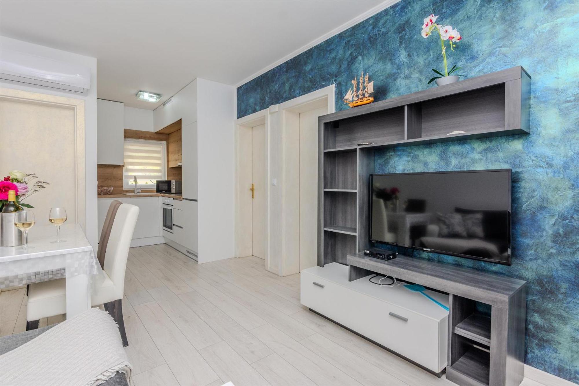 Apartments Lucica Vir Zewnętrze zdjęcie